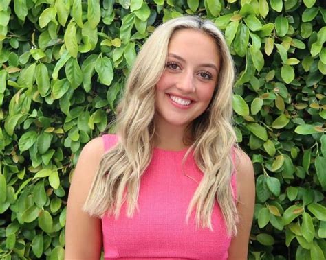 maddie goetz|Maddie Goetzs bio: net worth, boyfriend, high school, and fame